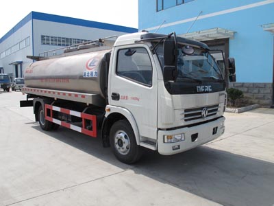 國五東風(fēng)多利卡D7鮮奶運(yùn)輸車